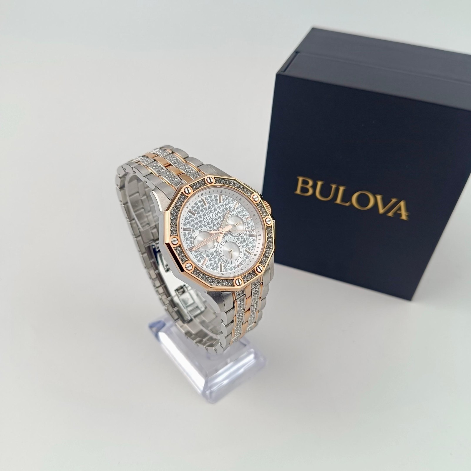 Bulova Octava Men’s Quartz Watch 41.5mm Gold Silver Crystal Two-Tone 98C133