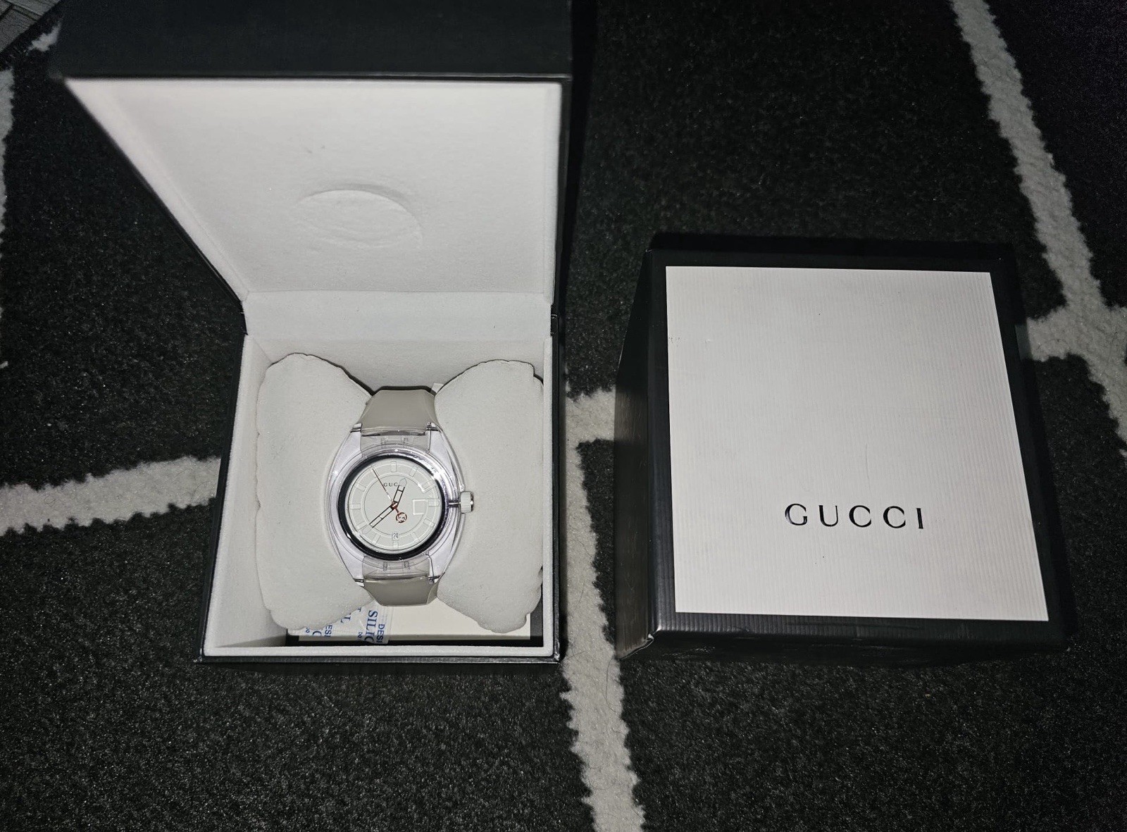 Gucci Sync 46mm Clear Transparent Nylon Case with Clear Strap Men’s Wrstwatch