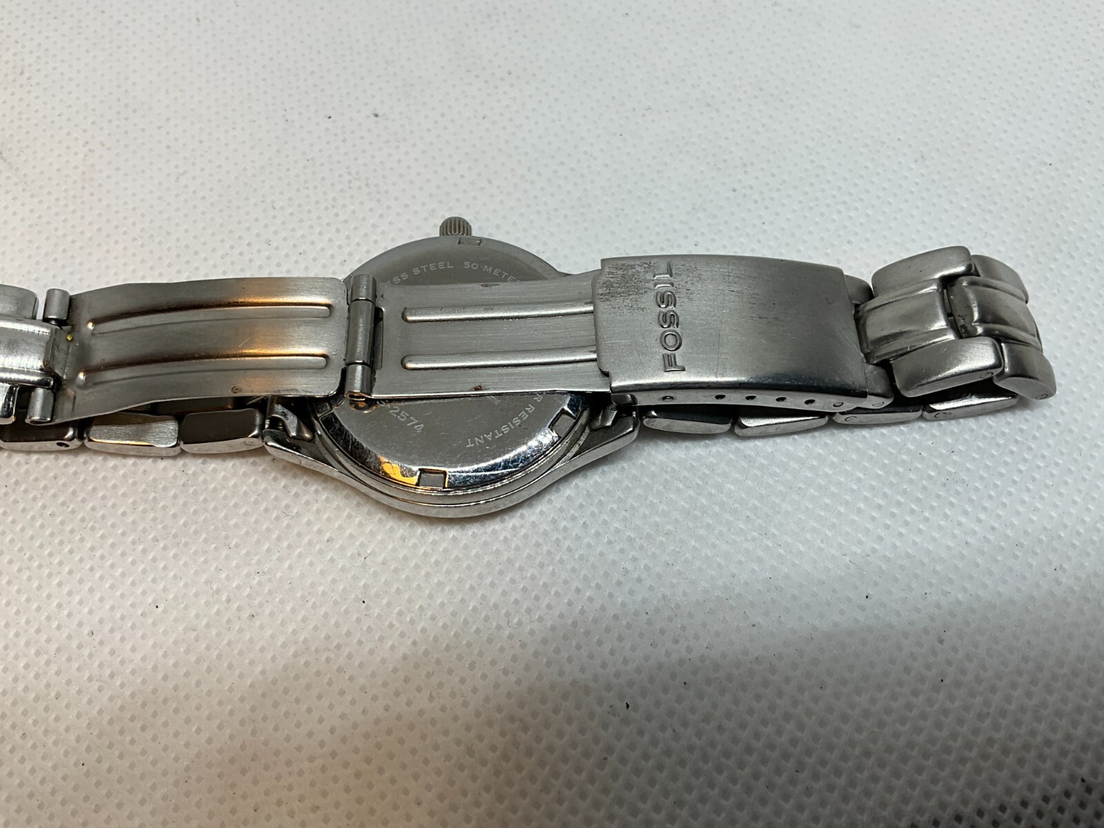 Desirable Fossil Steel womens watch with super large date numbers, light wear