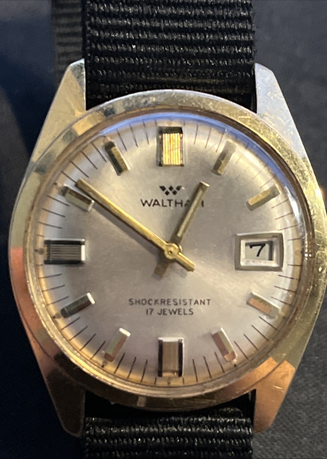 waltham wrist watch 17 jewels mens