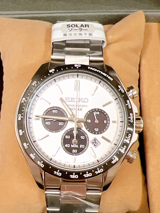 SEIKO SELECTION SBPY165 Panda Solar Chronograph Men’s Watch White Face Japan