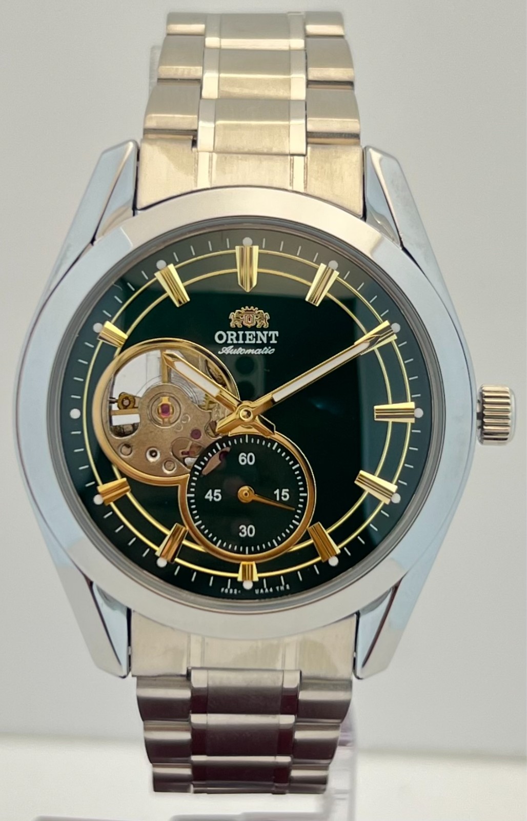 Luxurious Men’s Orient Contemporary Open Heart Automatic Green Dial Wristwatch