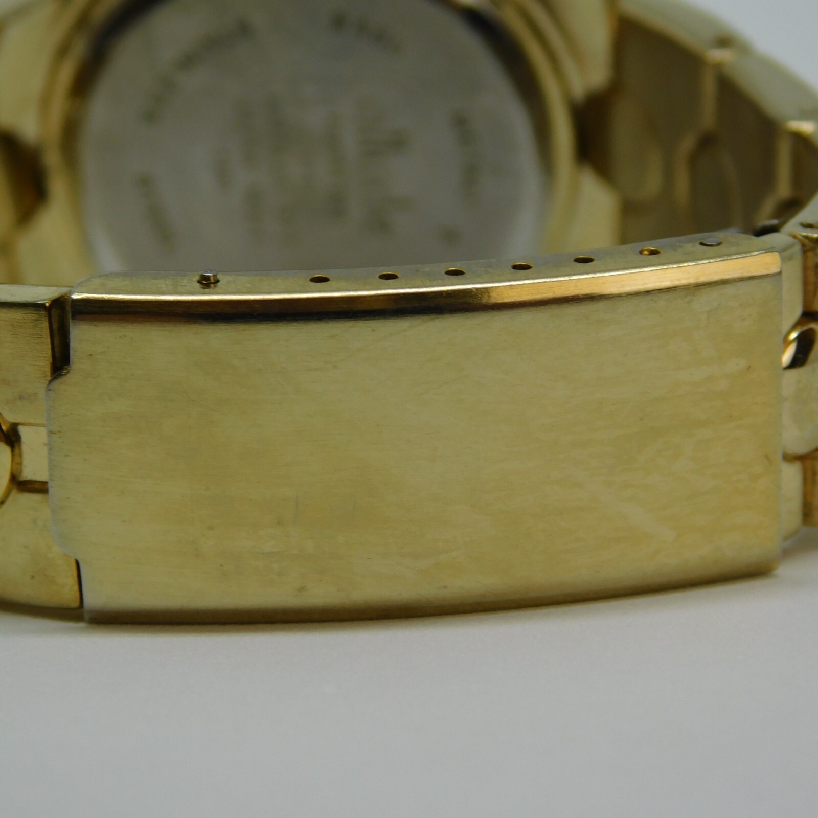 allude FMDAL399 Gold Tone Quartz Analog Women’s Watch Sz. 5 1/2″ New Battery