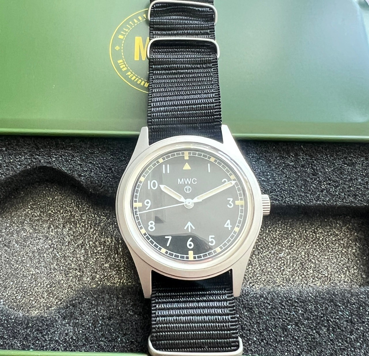 MWC Smiths W10 Military Watch 38mm Hand-Wind Mechanical British Army Reissue