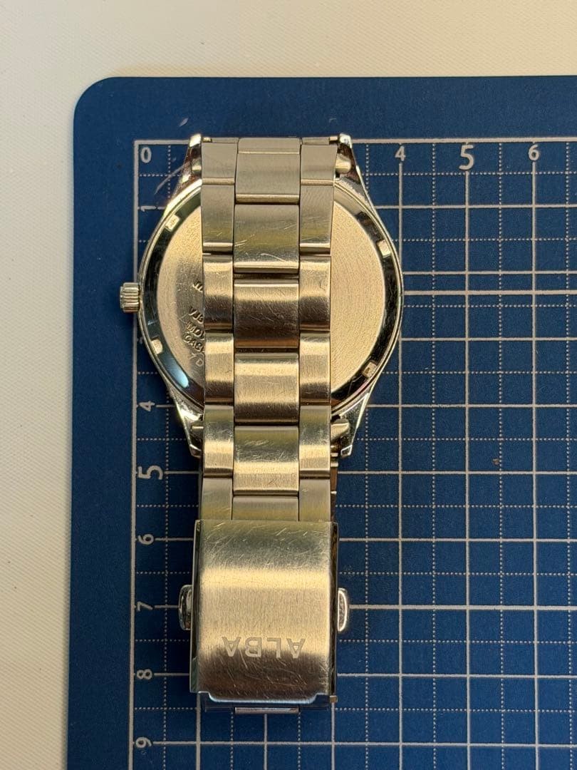 NEW battery Vintage Seiko ALBA VJ33KPBD Men’s Cream Dial Used