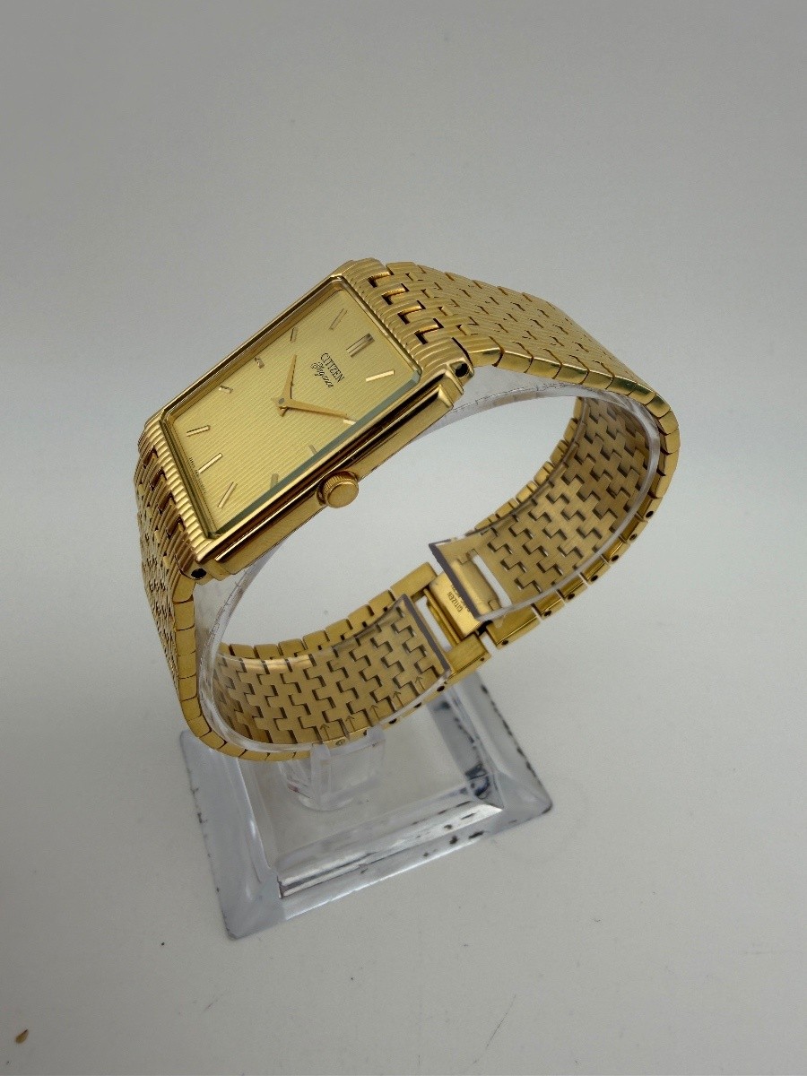 Citizen Elegance Gold Tank Rectangular Quartz Wristwatch 26mm Integrated 4620