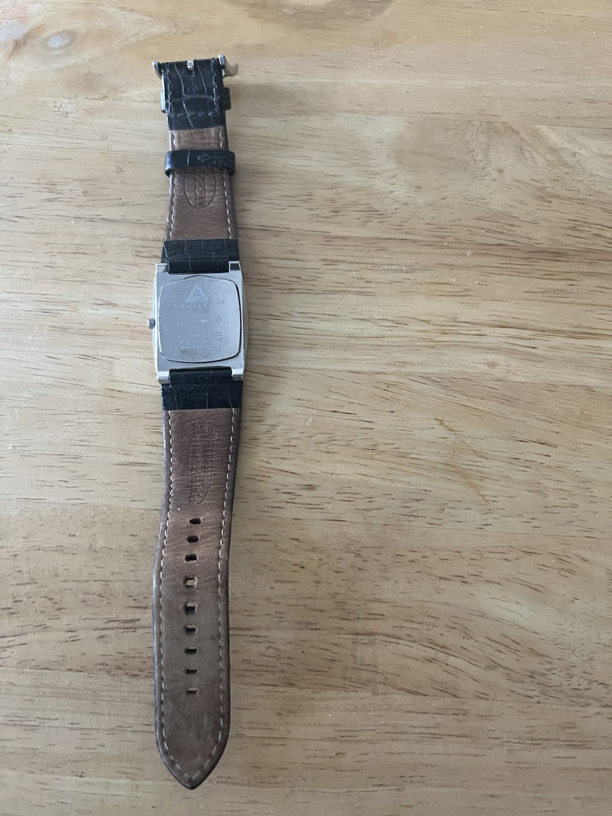 FOSSIL UNISEX FS-3000 BLACK LEATHER STRAP WRISTWATCH