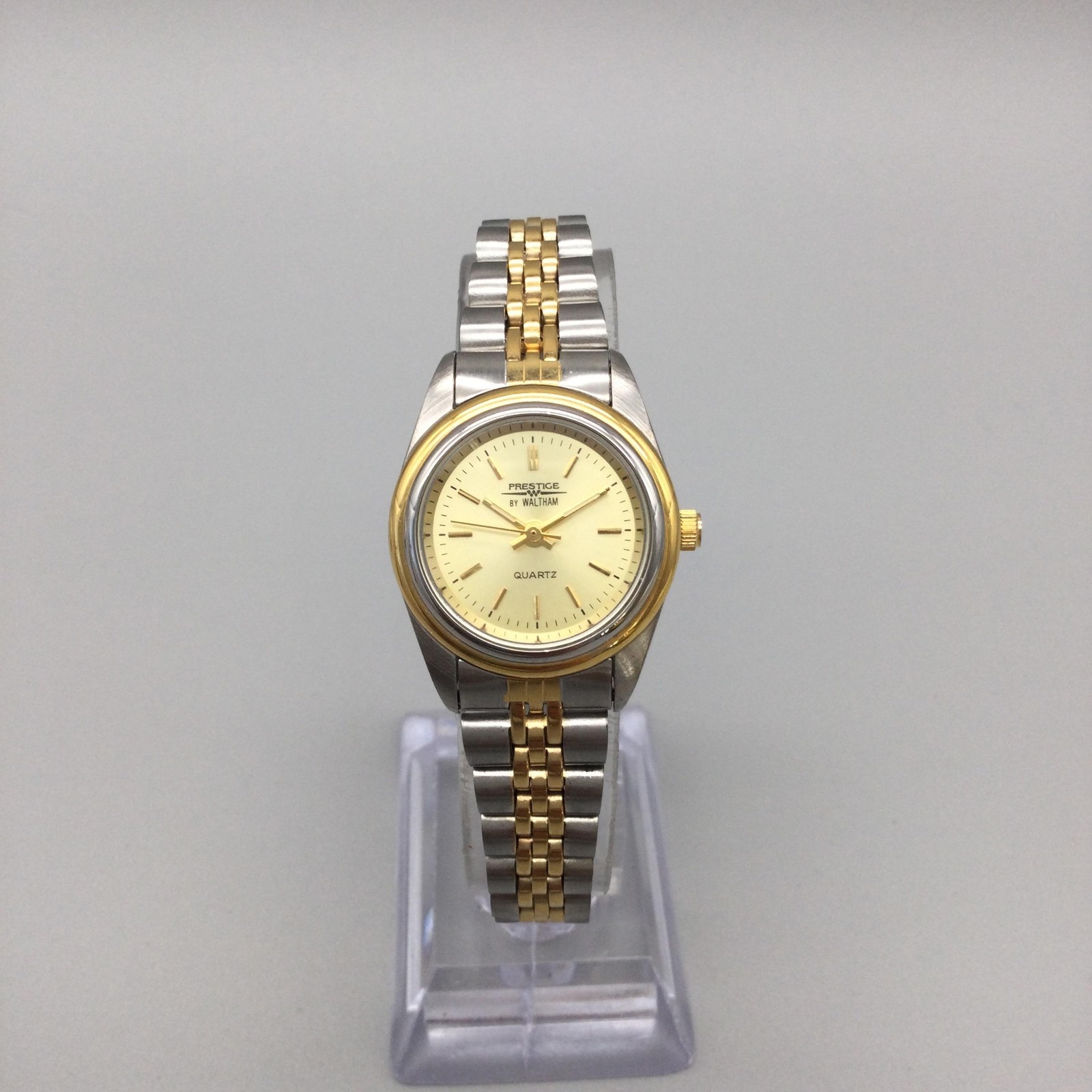 Waltham Prestige Womens Watch 24mm Silver Gold Tone Bracelet New Battery 7″