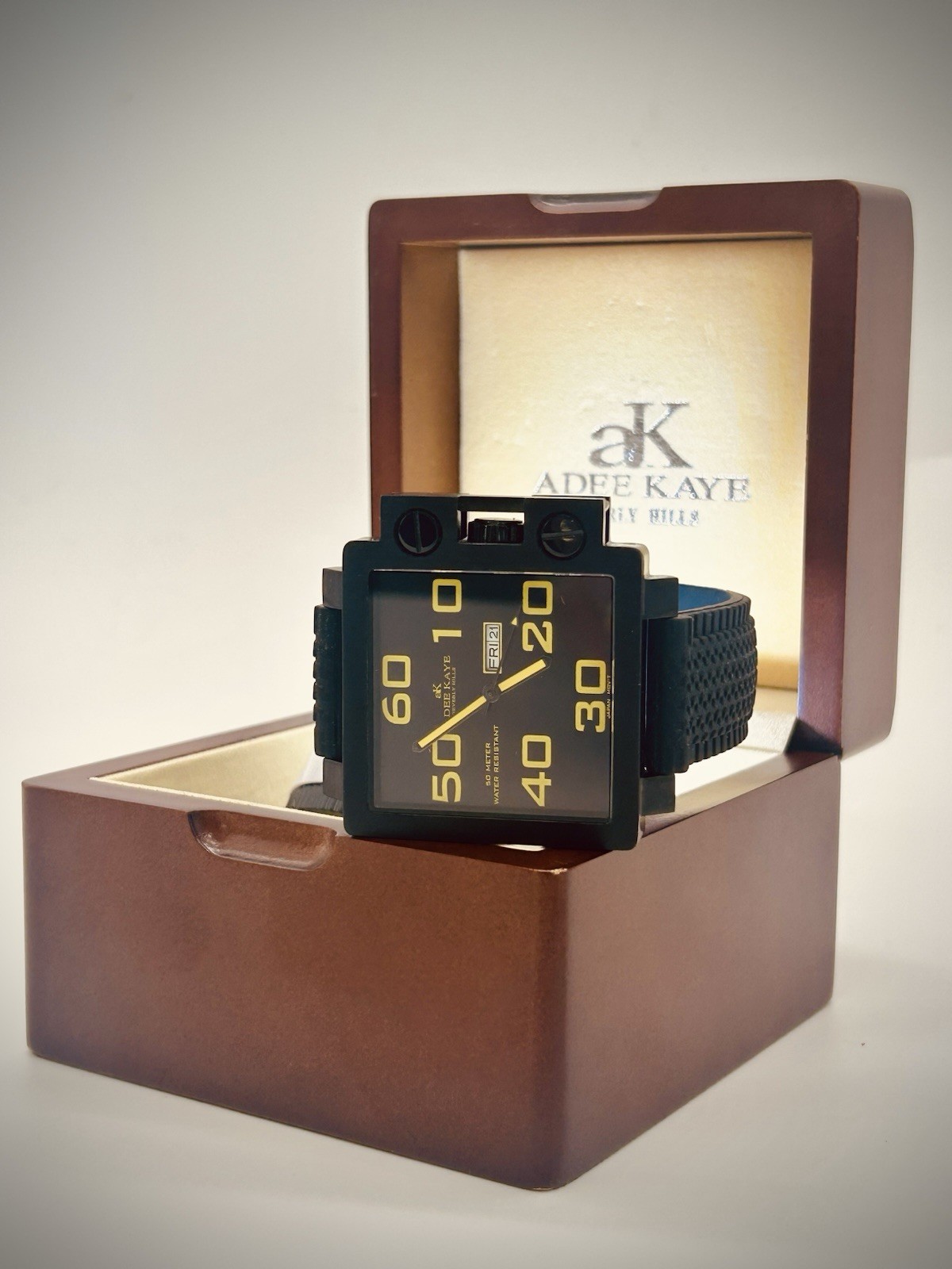 Adee Kaye Beverly Hills Men’s Quartz Watch Black Dial AK6011-M