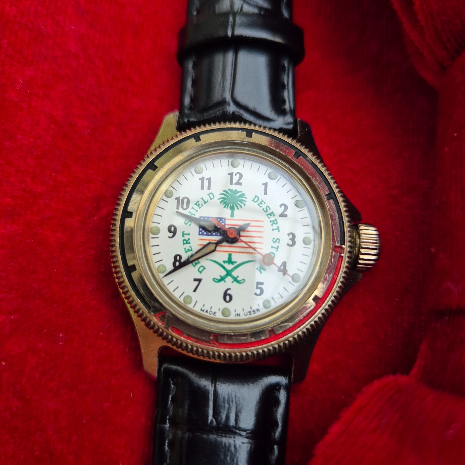 RARE Vintage Vostok Desert Shield USSR Mechanical Watch Gold-Tone – SERVICED
