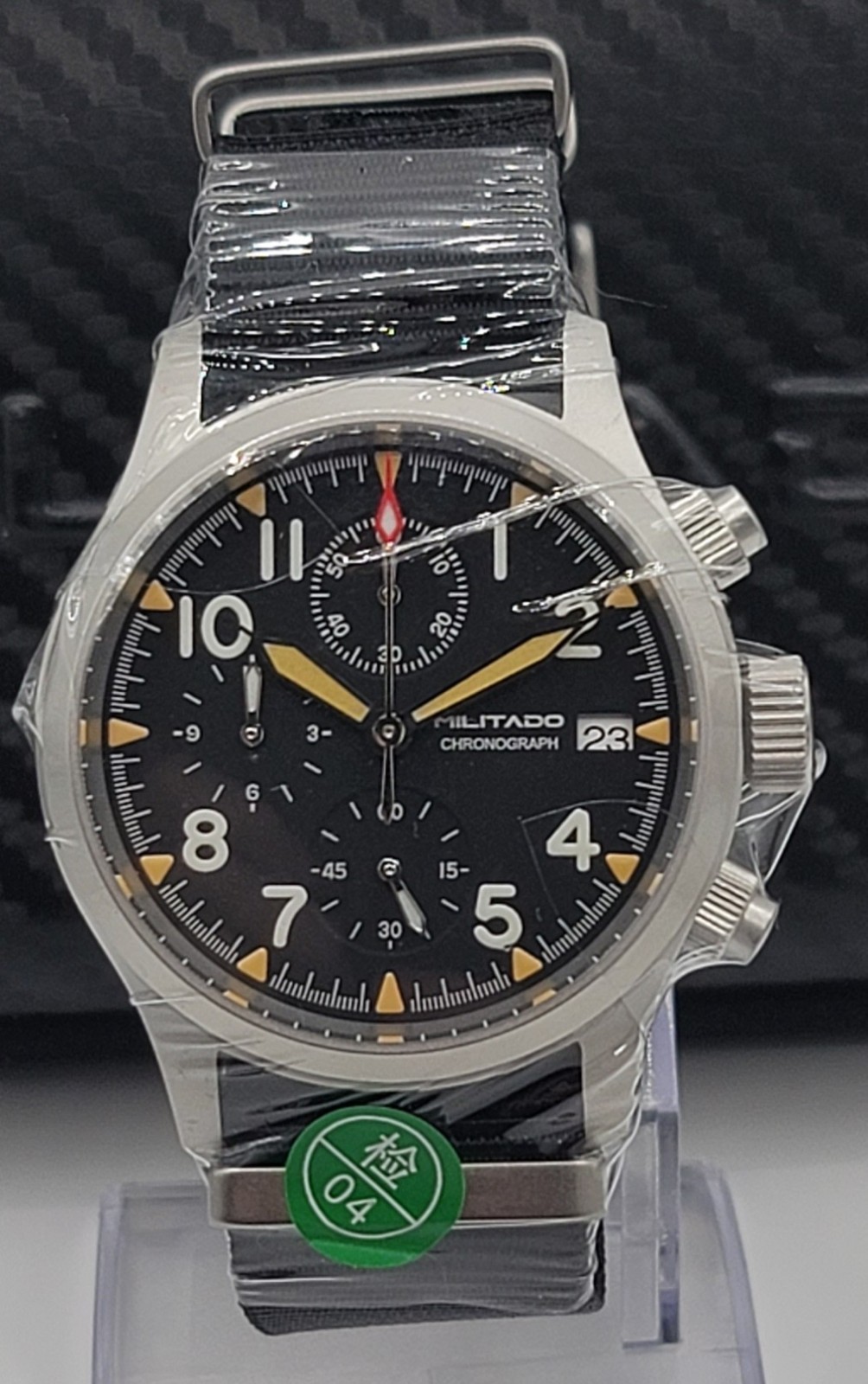 Militado ML1868 39mm Retro Style Chronograph VK67 With Date Black Nato Strap