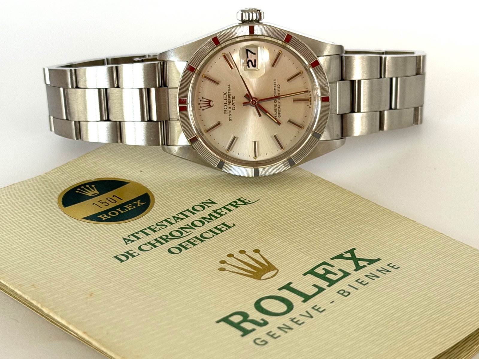 ROLEX VINTAGE WATCH DATE WITH PAPERS