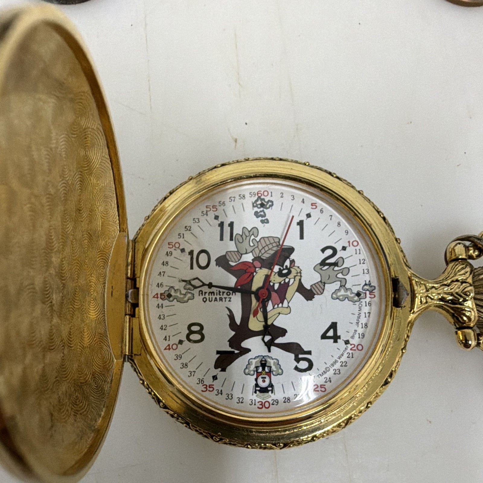 Acme Looney Tunes Tasmanian Devil Quartz Full Hunter Pocket Watch w/ Chain in
