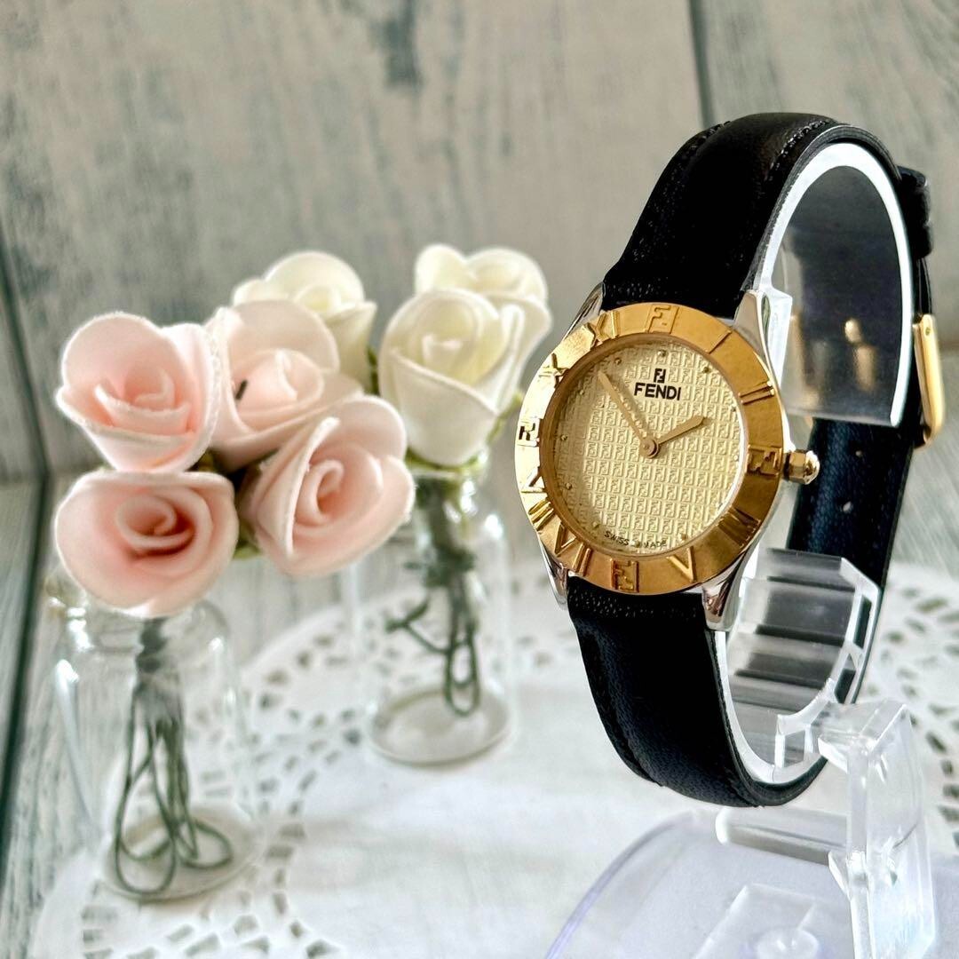 FENDI Watch 2000L Ladies Gold Used From Japan Check description