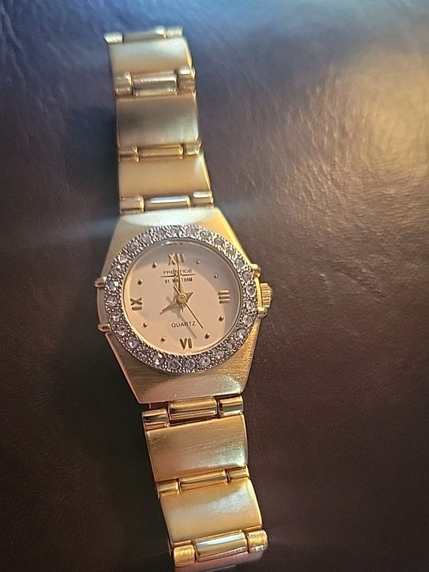 Waltham Prestige Quartz Watch Women Gold Tone Rhinestone Needs Battery