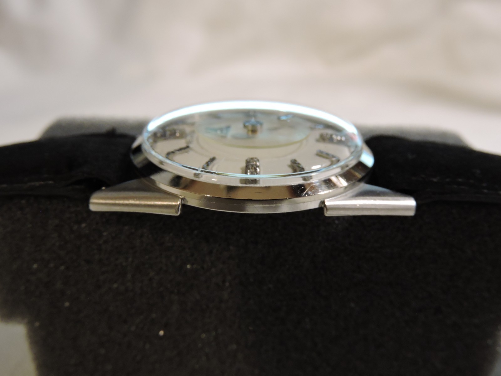14K Solid White GOLD BENRUS MYSTERY Diamond Dial Rare Vintage SUPERB CONDITION!