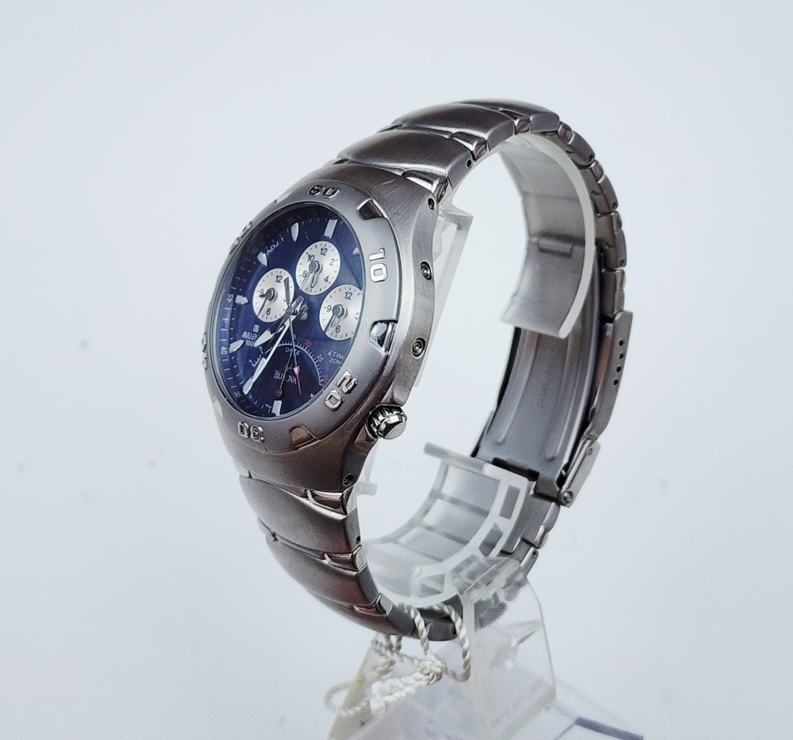 Men’s Vintage 2003 TRAVELER Watch BULOVA “Millennia” 96G13. 4 Time Zones. In BOX