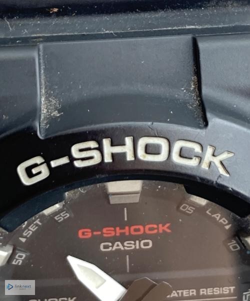 Casio G-Shock GA-800 Men’s Analog-Digital Watch – Used