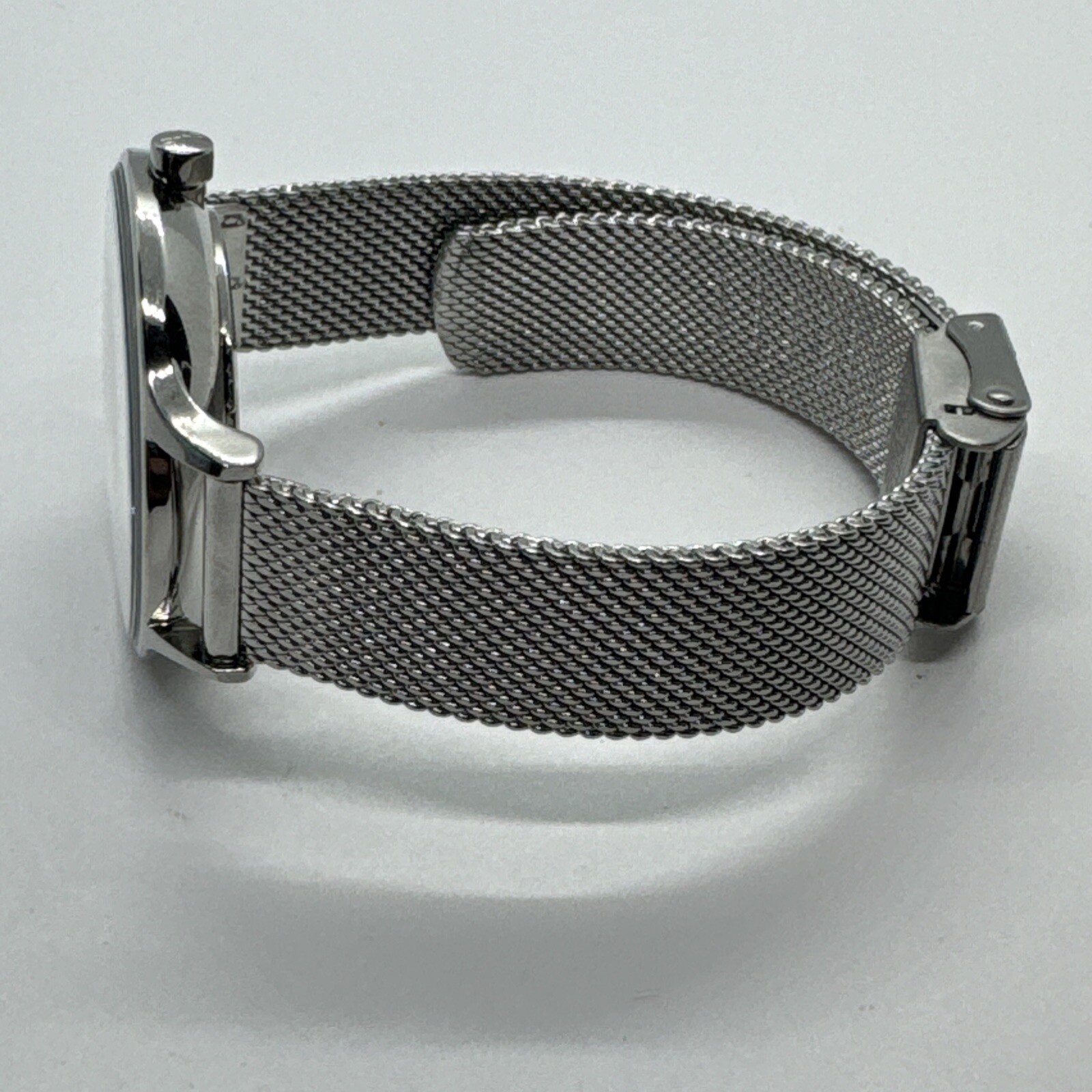 Skagen Anita SKW2307 Womens Silver Stainless Steel Mesh Analog Dial Watch AEA308