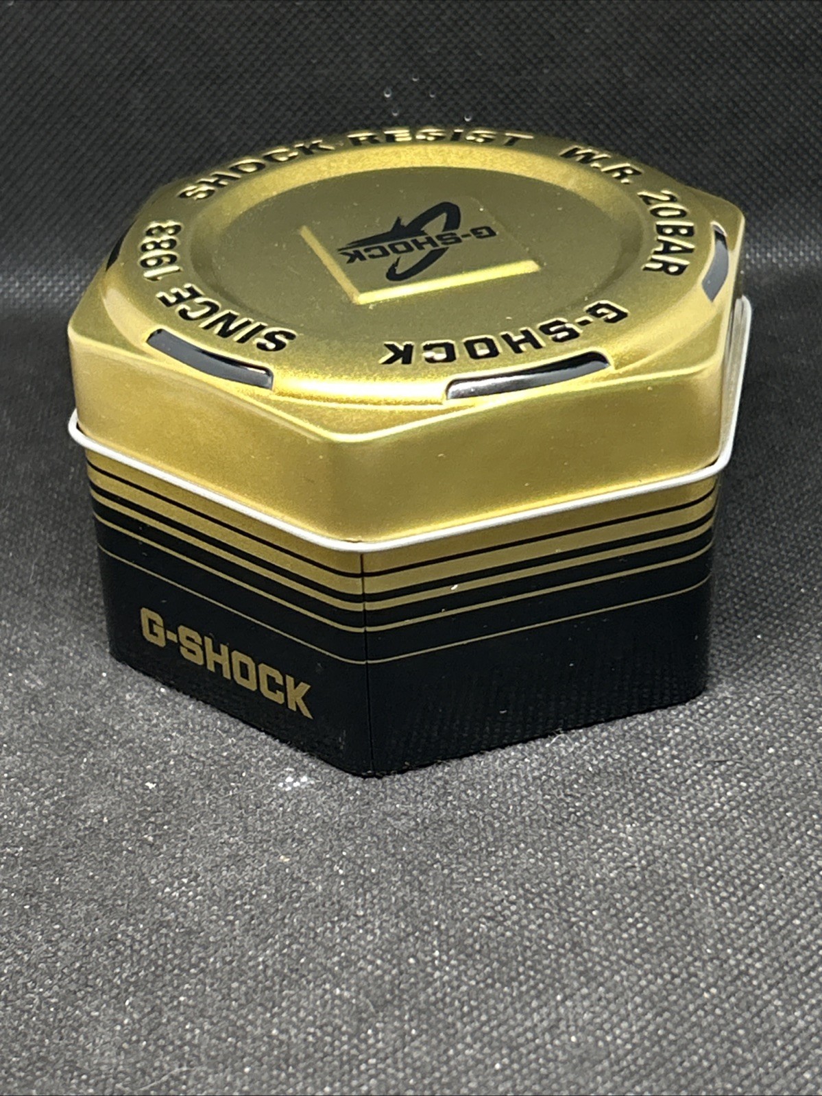 CASIO G-SHOCK GD-100GB-1 CS BLACK GOLD SHOCK WATER RESISTANT WATCH BRAND NEW