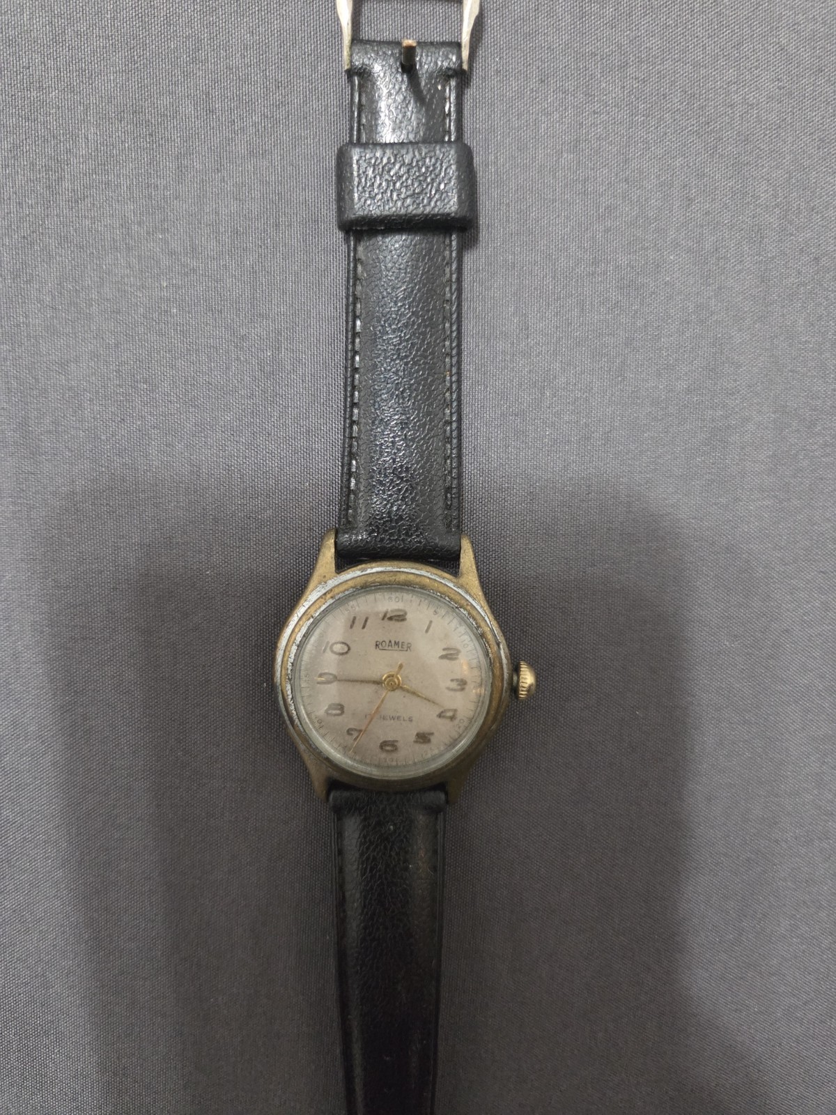 Vintage Roamer 17 Jewels Swiss Mechanical Watch – Gorgeous Pinkish Patina Dial