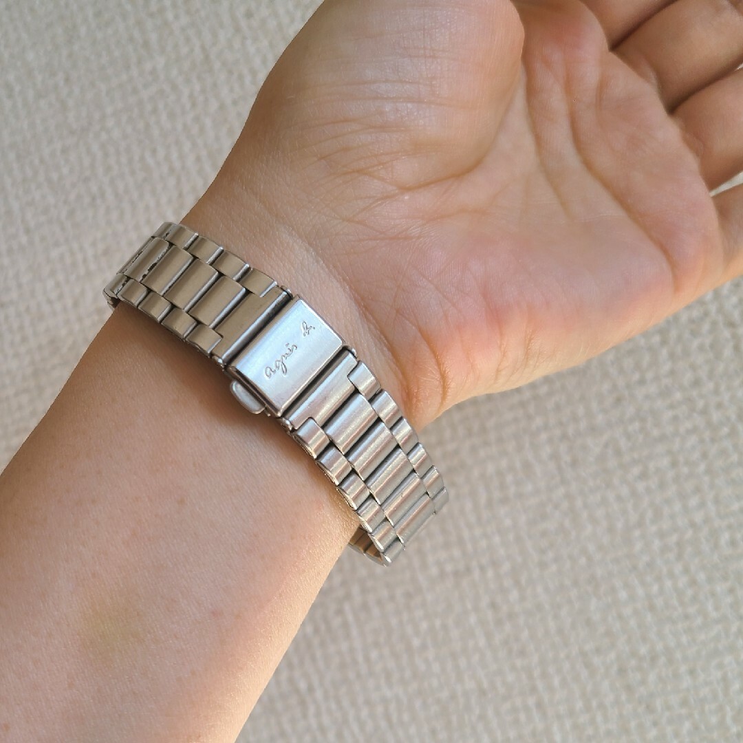Agnes b. Wristwatch Silver Analog Battery Operated Regular 38 000 yen
