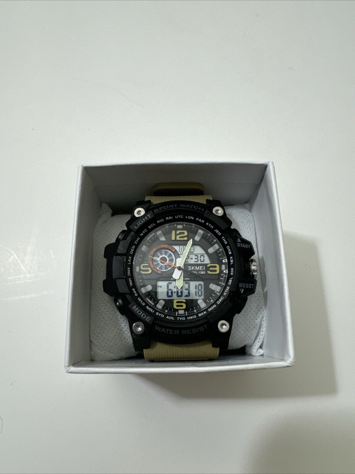 SKMEI 1283 Men’s Dual Display Sport Watch Analog Digital Militry Green Black