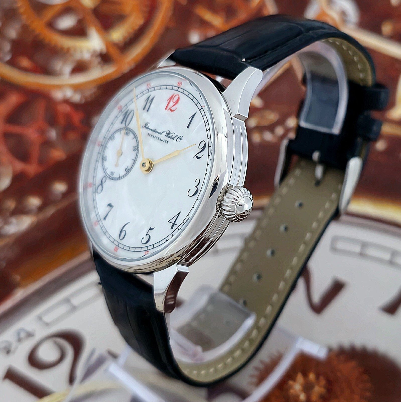 Watch USSR MARRIAGE Rare Dial Men’s mechanism MOLNIJA 18 Jewels 3602