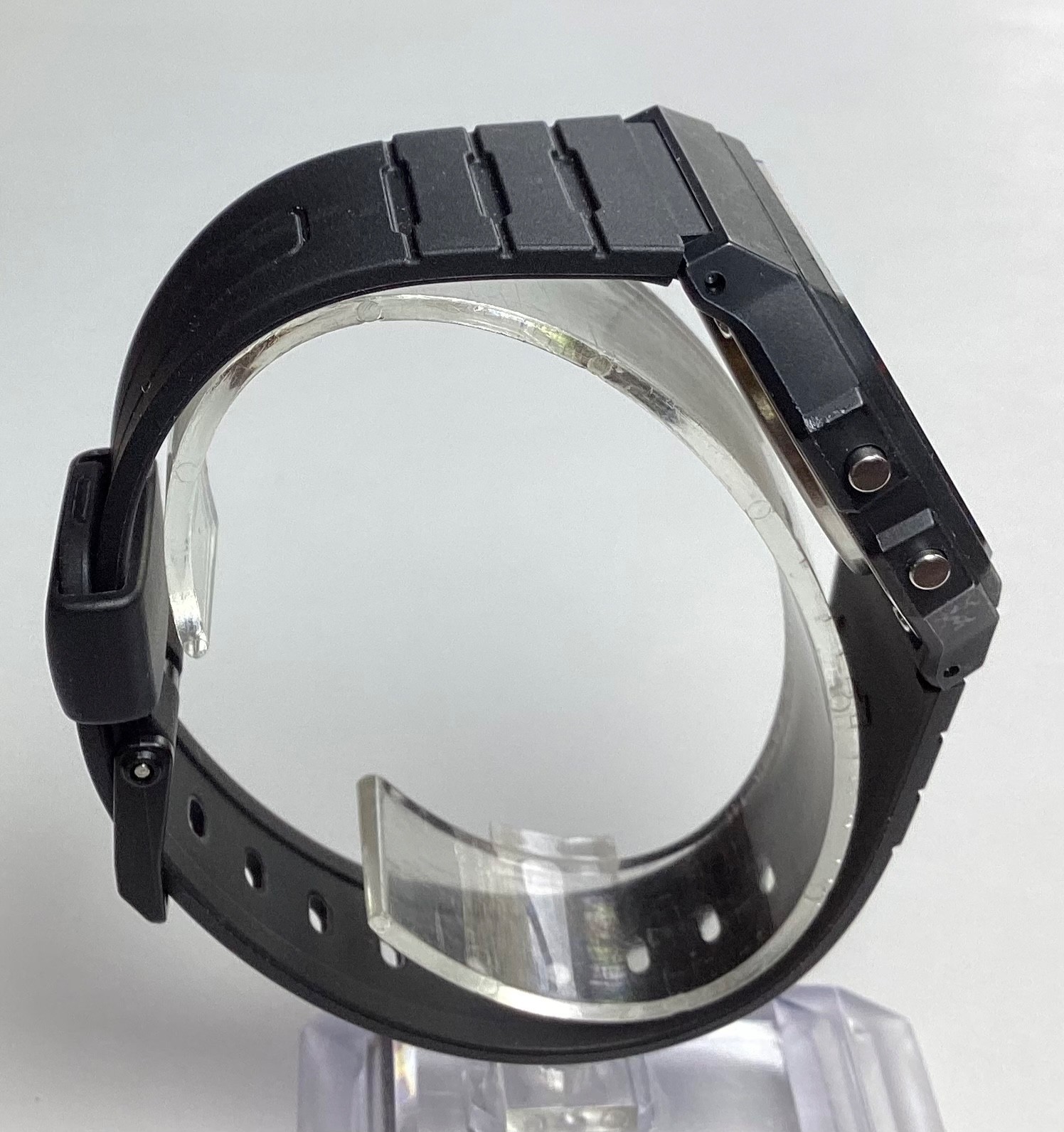 Casio Illuminator Watch Digital Black Alarm Chronograph 34mm New Battery