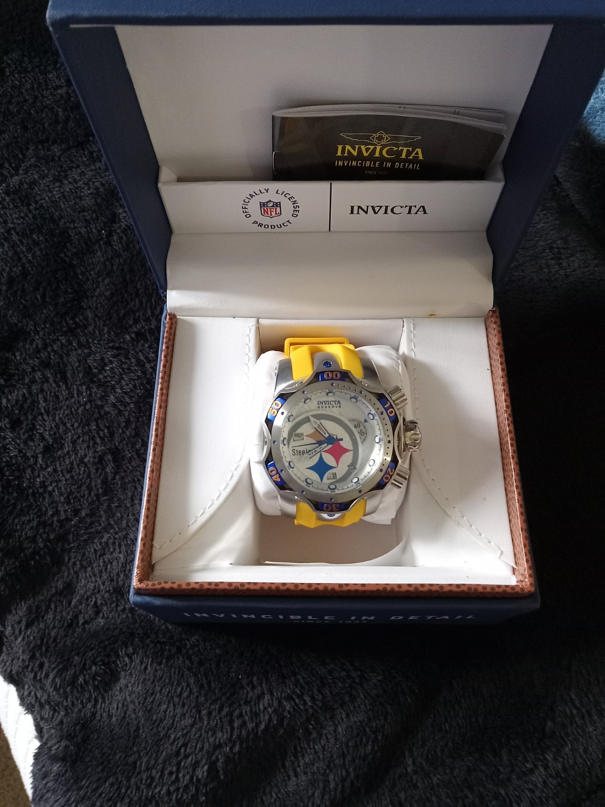INVICTA 33085 NFL 52mm Venom Gen III Swiss Quartz Chrono Strap Watch – Steelers