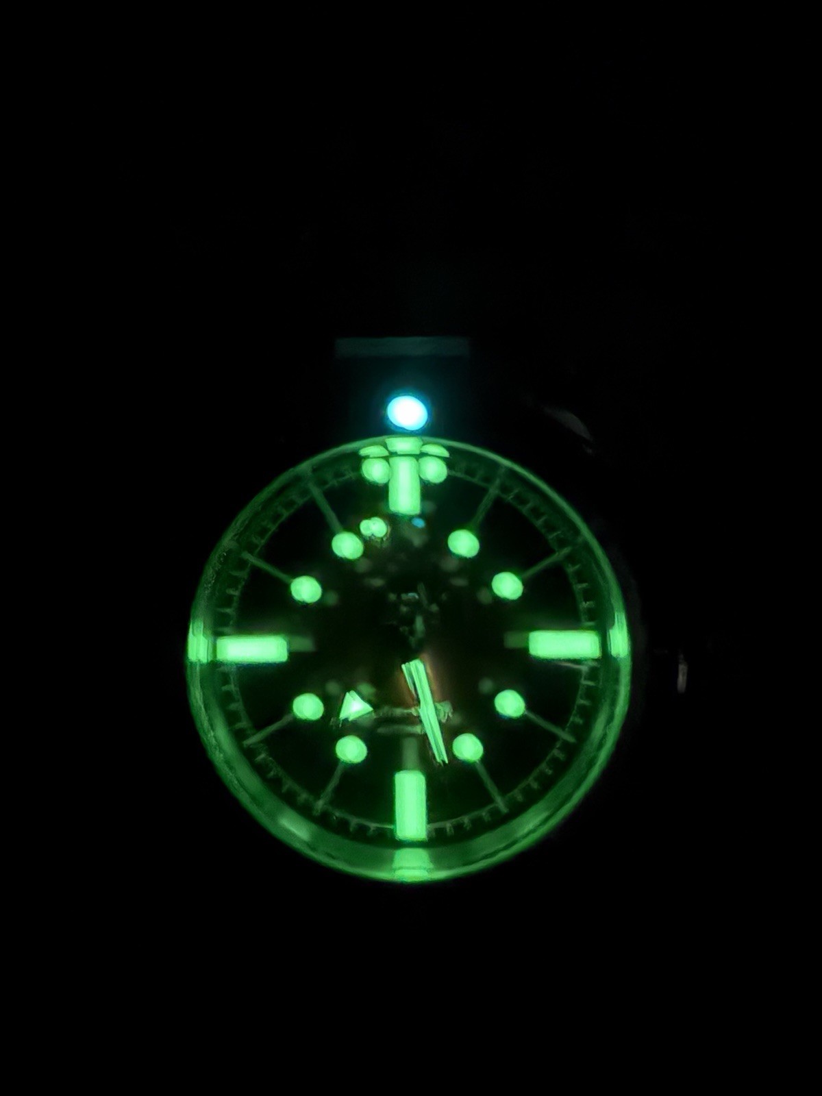 Tandorio Red Sunburst Automatic Diver Miyota 8215 – Sapphire Crystal – 200m -NEW