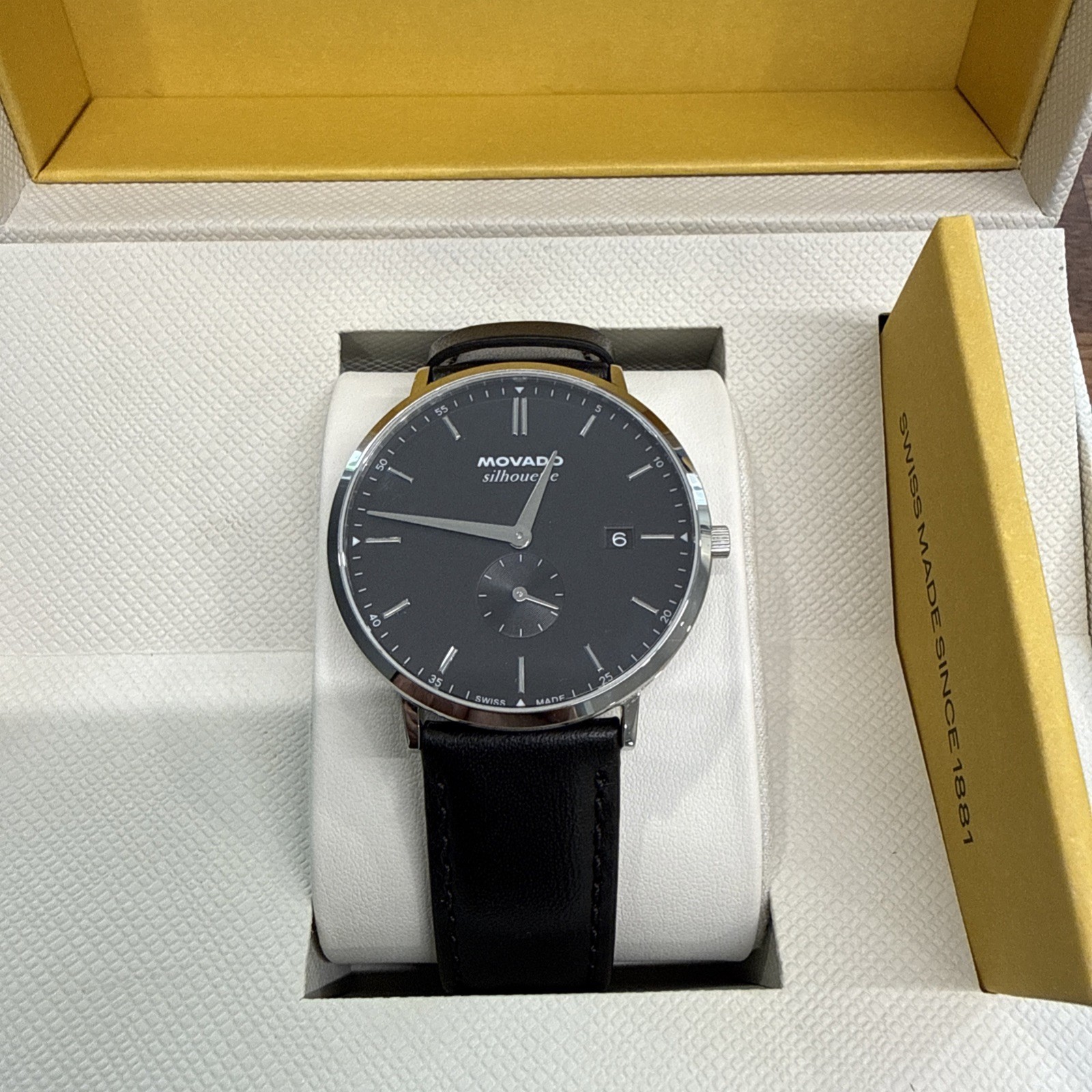 Movado Heritage Series Silhouette Men’s Stainless Steel Quartz Watch 3650066
