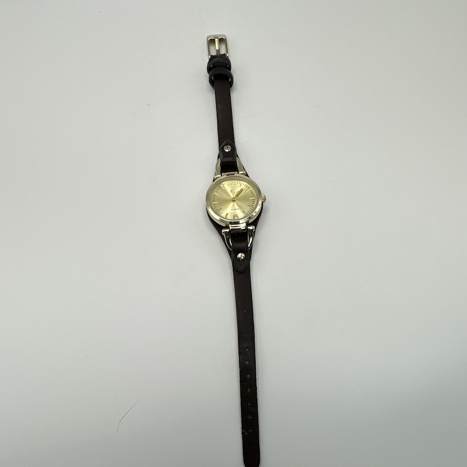Women’s Quartz Analog Watch Gold Tone Round Case/Dial Brown Leather Strap