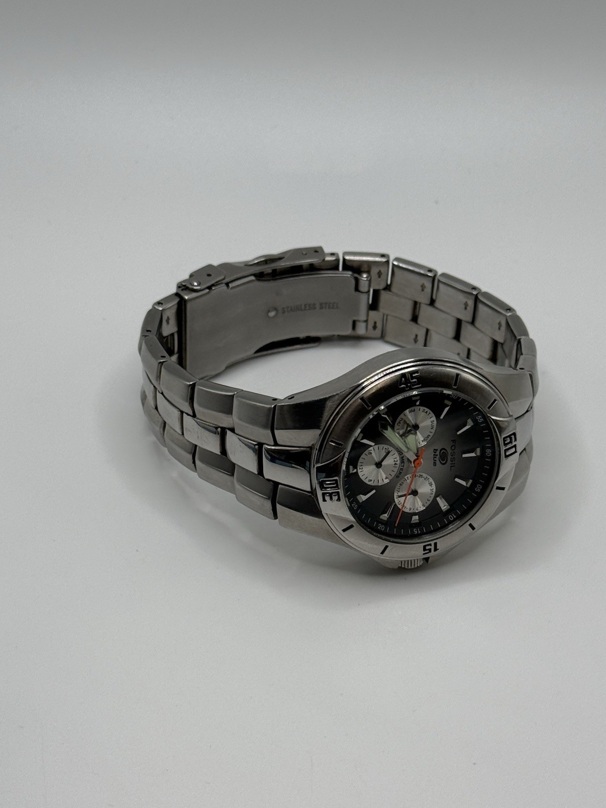 Vintage Fossil Blue BQ-9196 Mens Watch Gray Dial