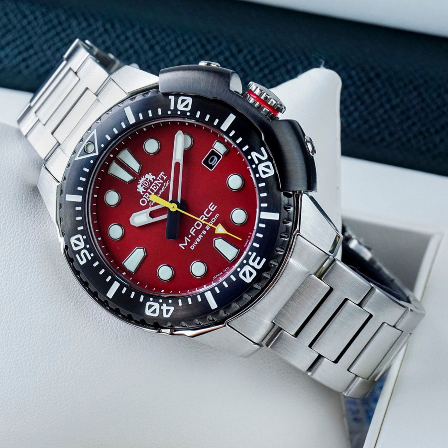 Orient Automatic Diver Sapphire RA-AC0L02R00B Red Dial M-Force Watch