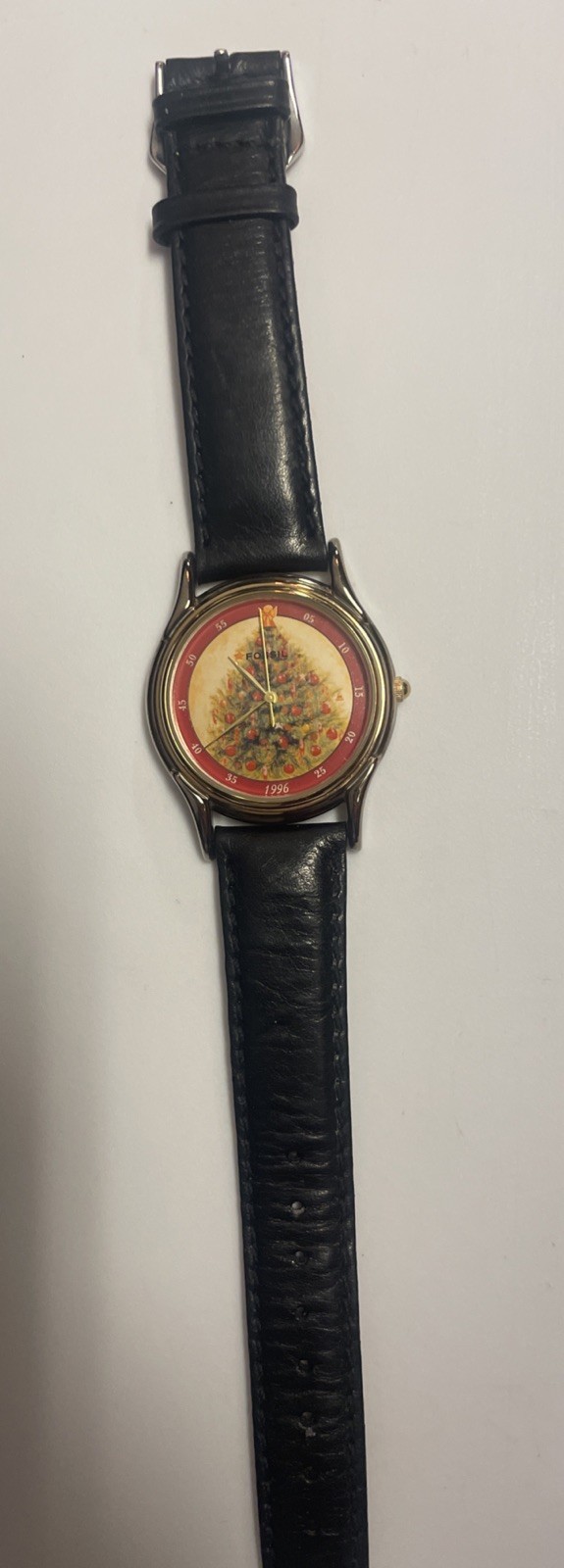 1996 limited Edition Fossil Christmas Tree Watch With Genuine Leather Band