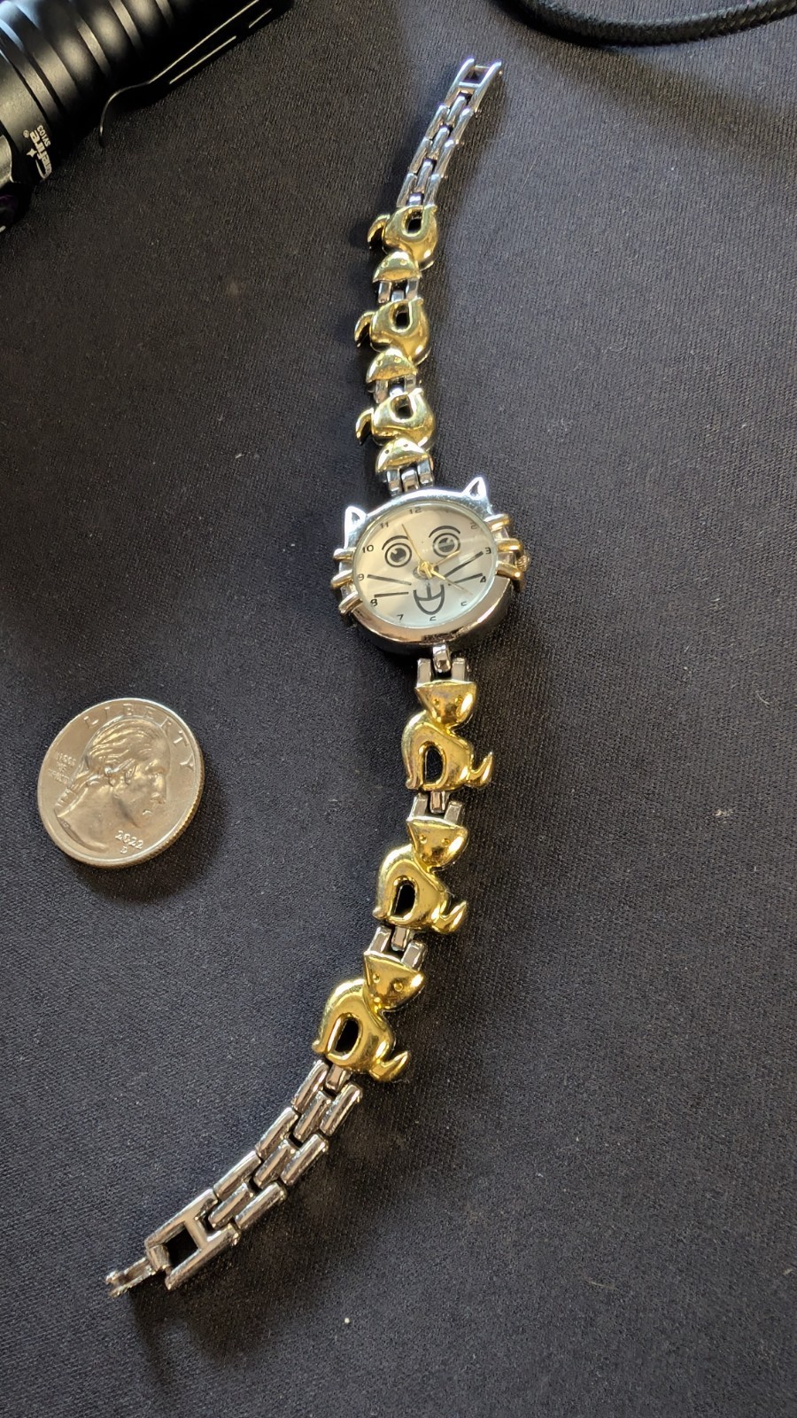 Vintage Cat Face Bracelet Watch Gold & Silver Tone Kitty Lover Quartz Cute