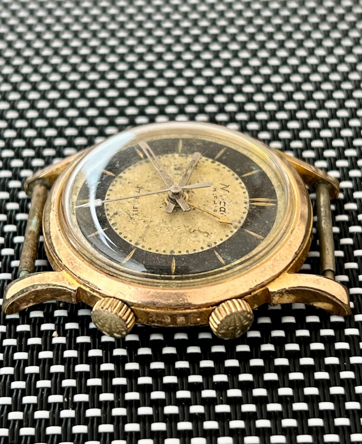 Nivada Waterproof Automatic 2189.066 Watch Men’s Vintage Beige Dial 17 Jewels