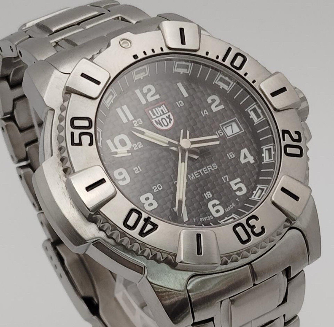 Luminox Stainless Steel Series 6100/6200 Diving watch (broken band)