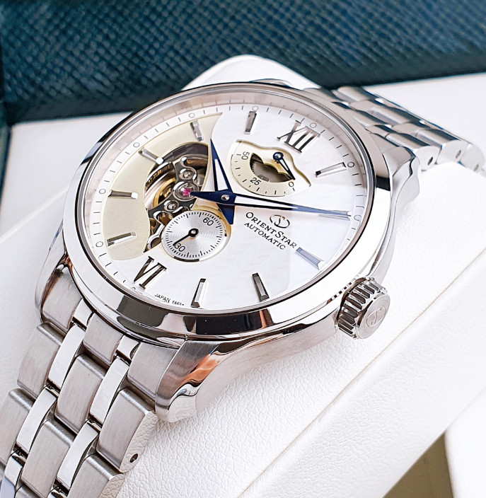 Orient Star Automatic Silver Dial Men’s Watch Power Reserve RK-AV0B01S