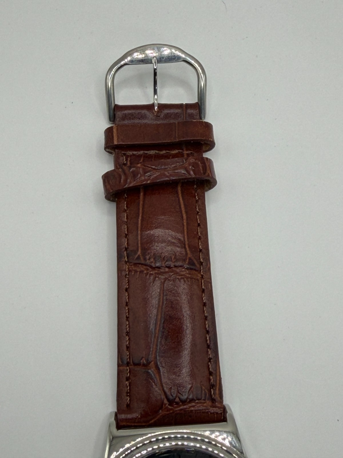 Pristine D.Freemont West Manual-Wind Open-Heart Watch – Never Worn