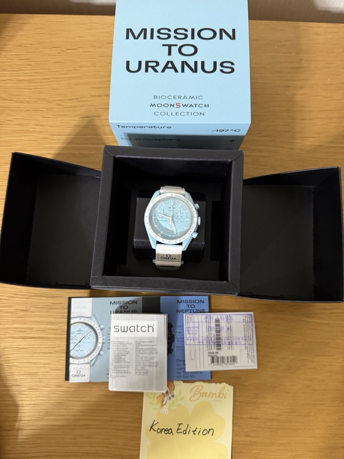 Swatch x Omega Snoopy Bioceramic Moonswatch Speedmaster Mission to Earthphase