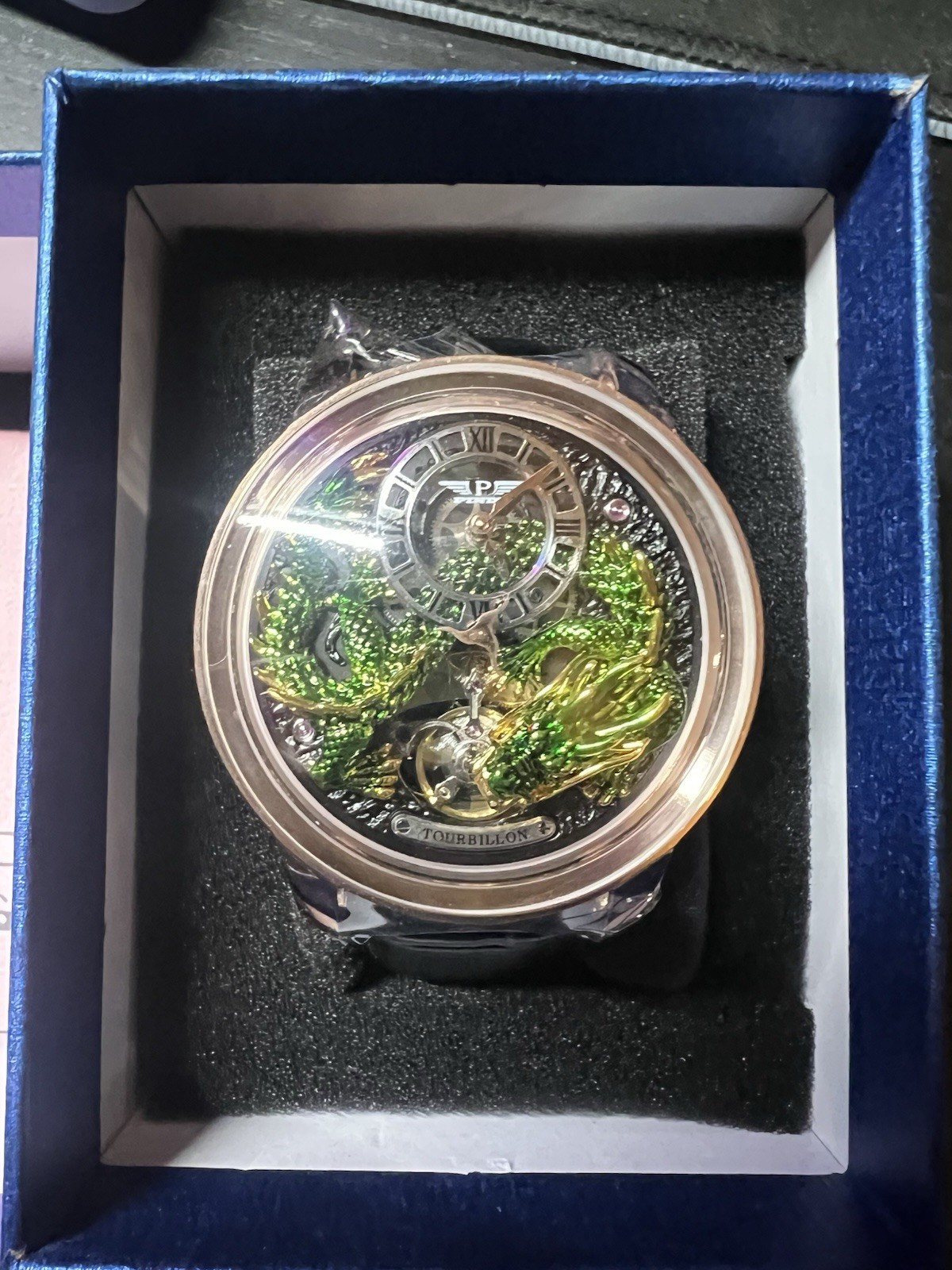 PINDU Men’s Automatic 3D Dragon Quartz Watch – Leather Strap, Waterproof