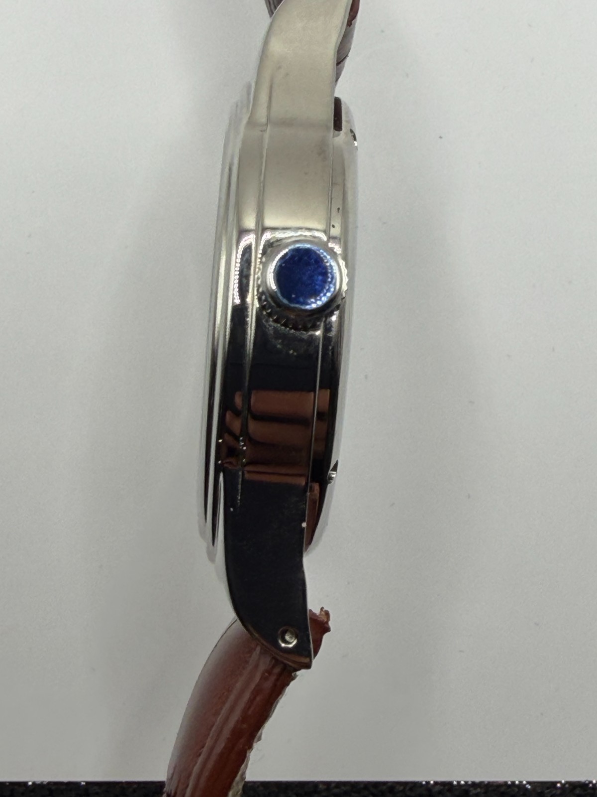 Pristine D.Freemont West Manual-Wind Open-Heart Watch – Never Worn