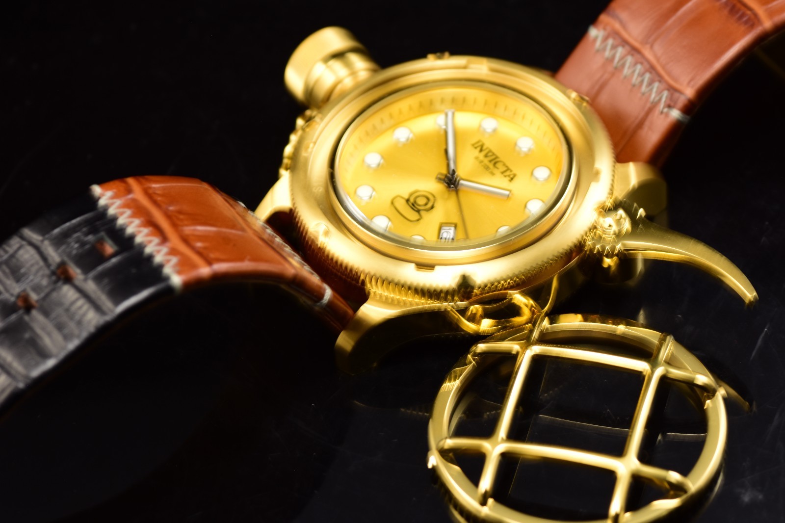 Invicta Men’s Russian Diver NAUTILUS CAGED Gold Dial Leather Strap Automatic Wat