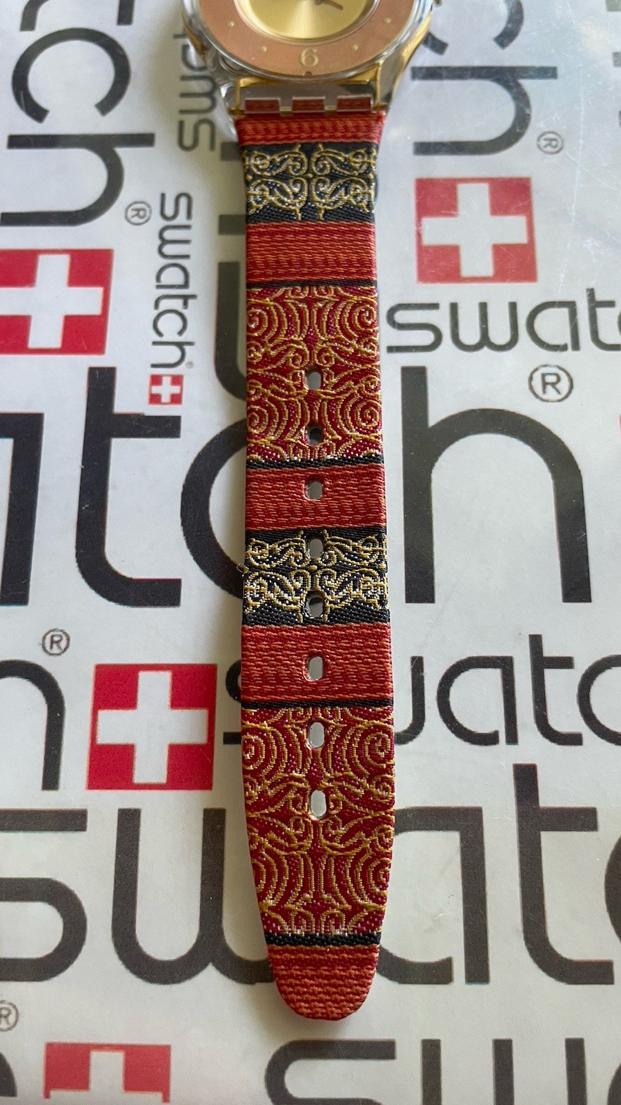 Swatch Sweet Sarong SFK187 Skin 34mm X 3.9mm Textile Over Leather #a