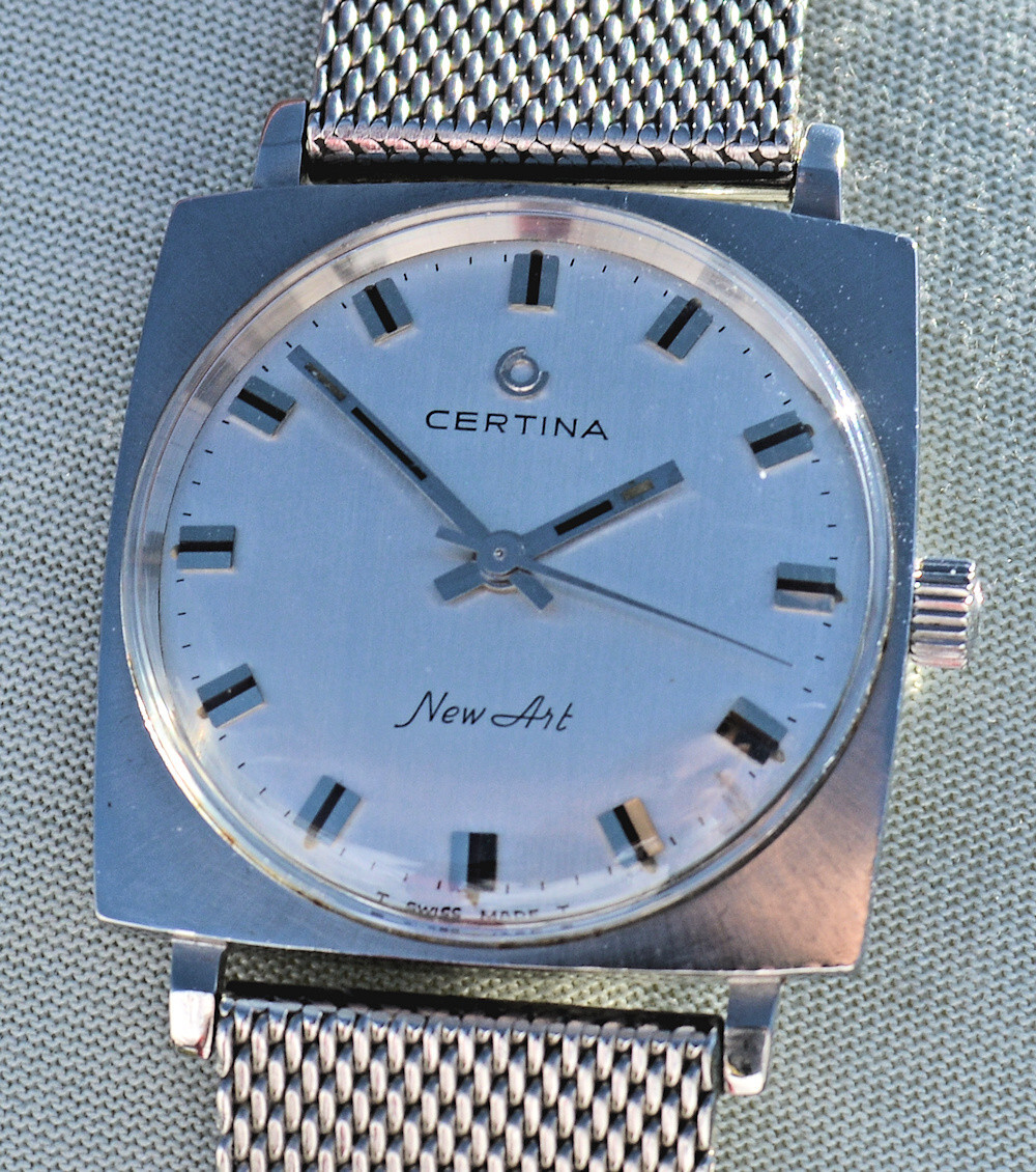 Certina New Art Extra Flat Steel Rare Monobloc Case Excellent Condition