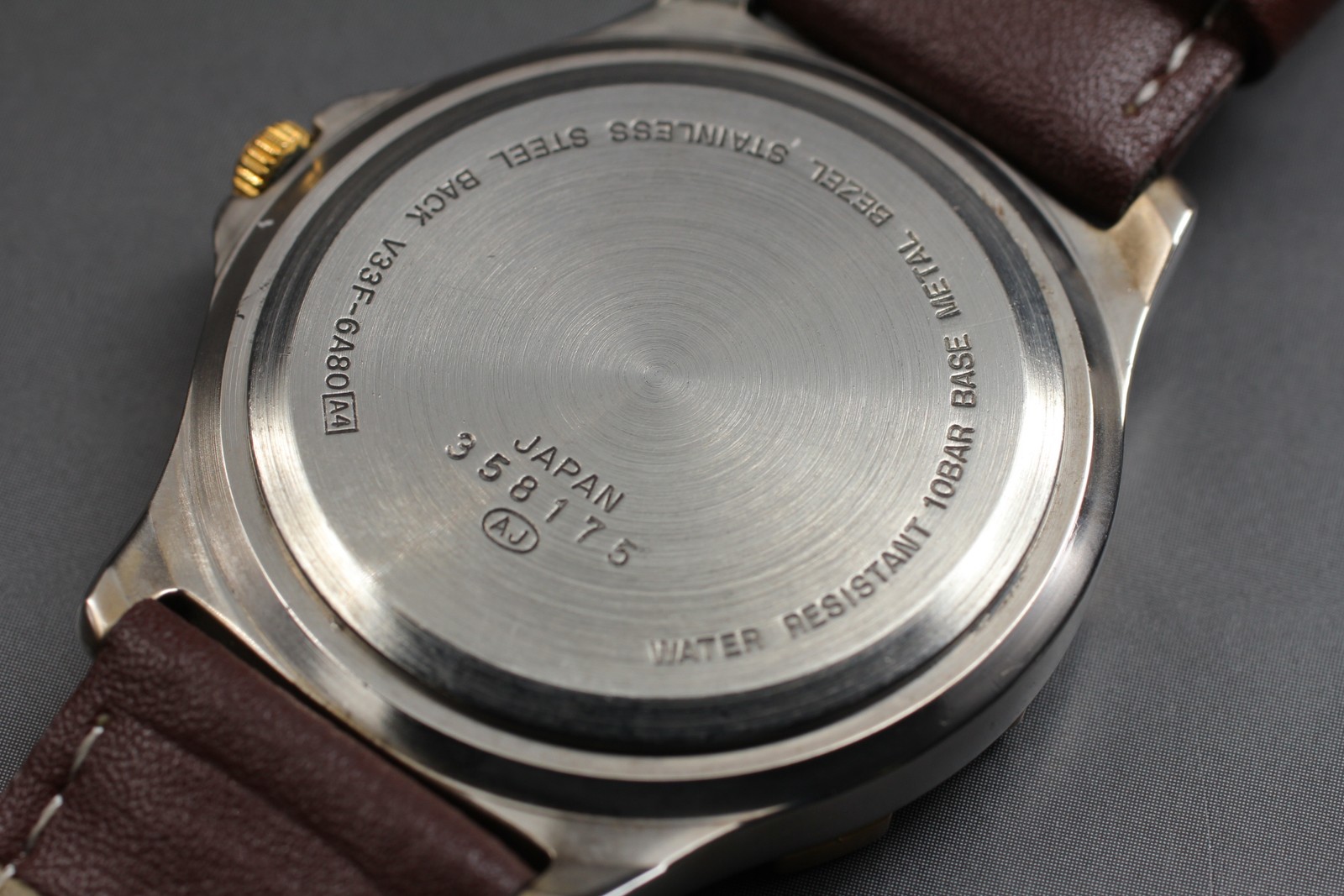 Near Mint Seiko Alba V33F-6A80 Sun & Moon Gold Triple Calendar Qz Men’s Watch