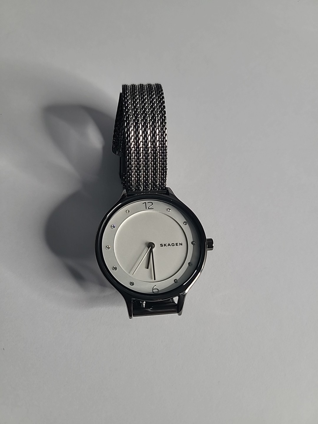 Skagen Anita SKW2150 Women’s Watch Gunmetal Mesh Band White Dial Crystal Markers