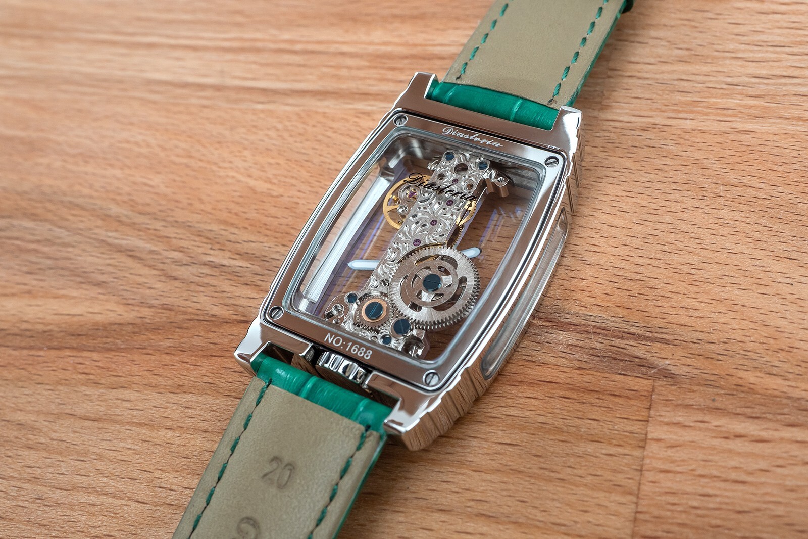 Mens Silver Bridge Manual Mechanical Watch – Green Leather Strap Gift